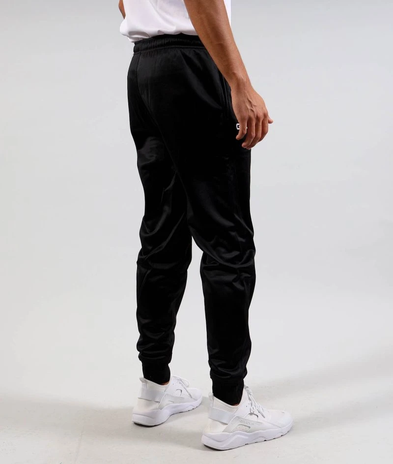 Παντελόνι φόρμας GIVOVA Pantalone Μαύρο PO24-05 Παντελόνι φόρμας GIVOVA Pantalone Μαύρο PO24-05