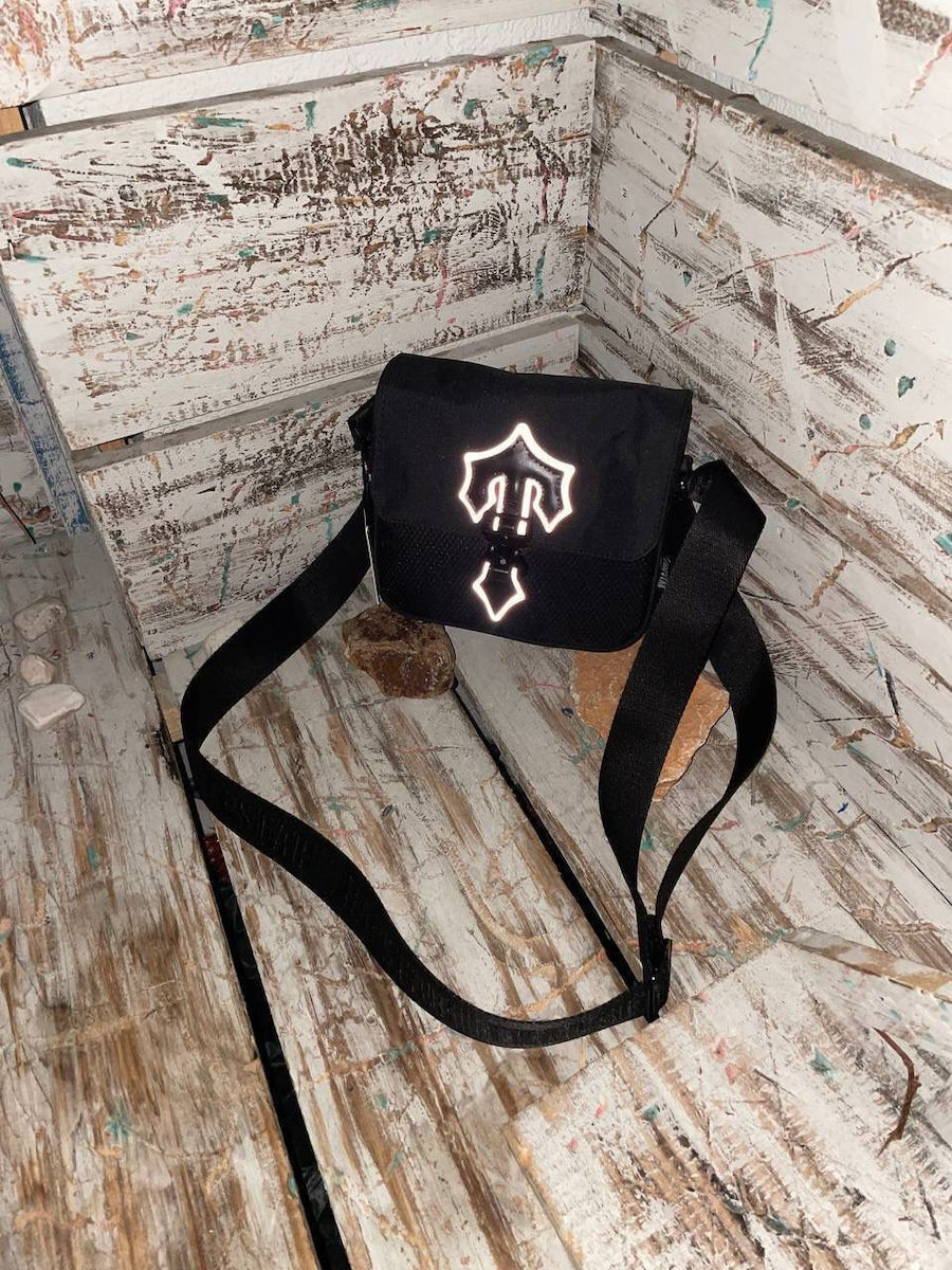Τσαντάκι Χιαστί TrapStar Μαύρο TS1829 Τσαντάκι Χιαστί TrapStar Μαύρο TS1829